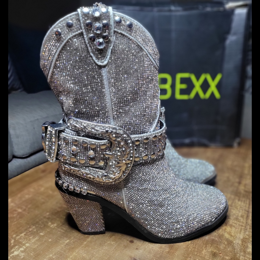 Dolls Kill Blinged Women's Boots Sz 7